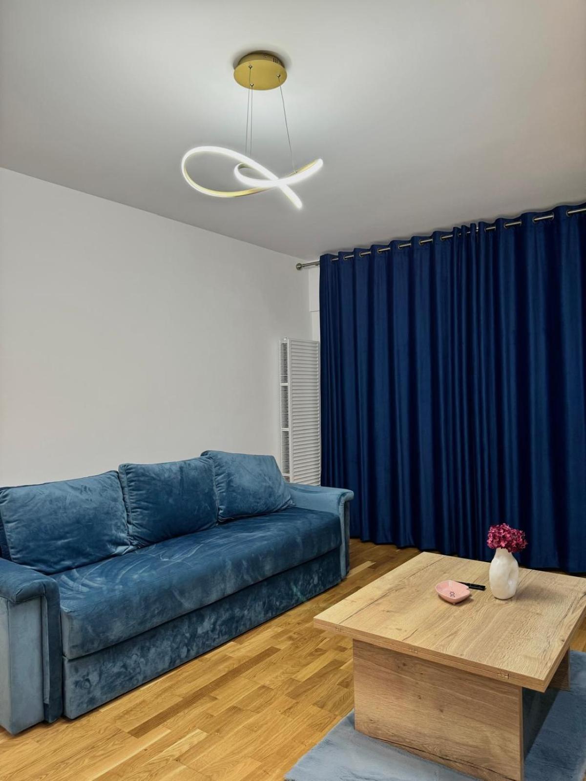 Luxury Blue Apartment Iasi Exterior foto